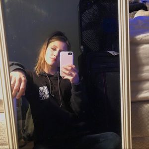 Meet your Posher, Makenzie